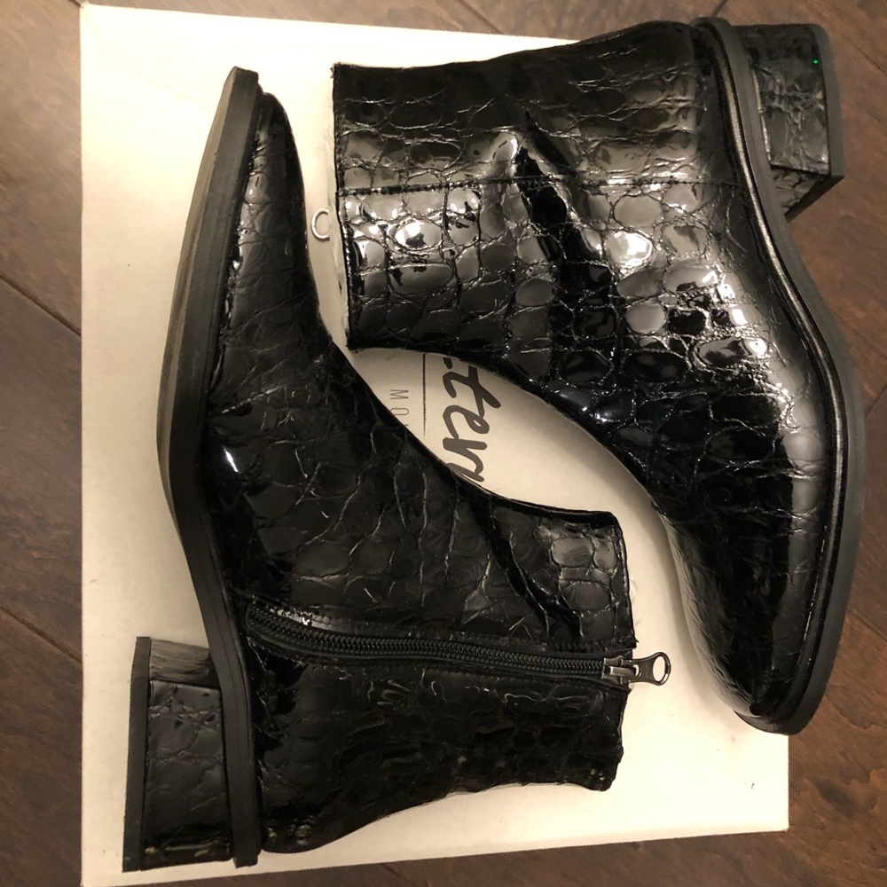 L’intervalle Galway Croco Ankle Boots size 38 (7.5/8)